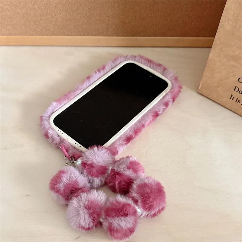 Modne futrzane etui na telefon – Phone Cases 13 recenzja i cena