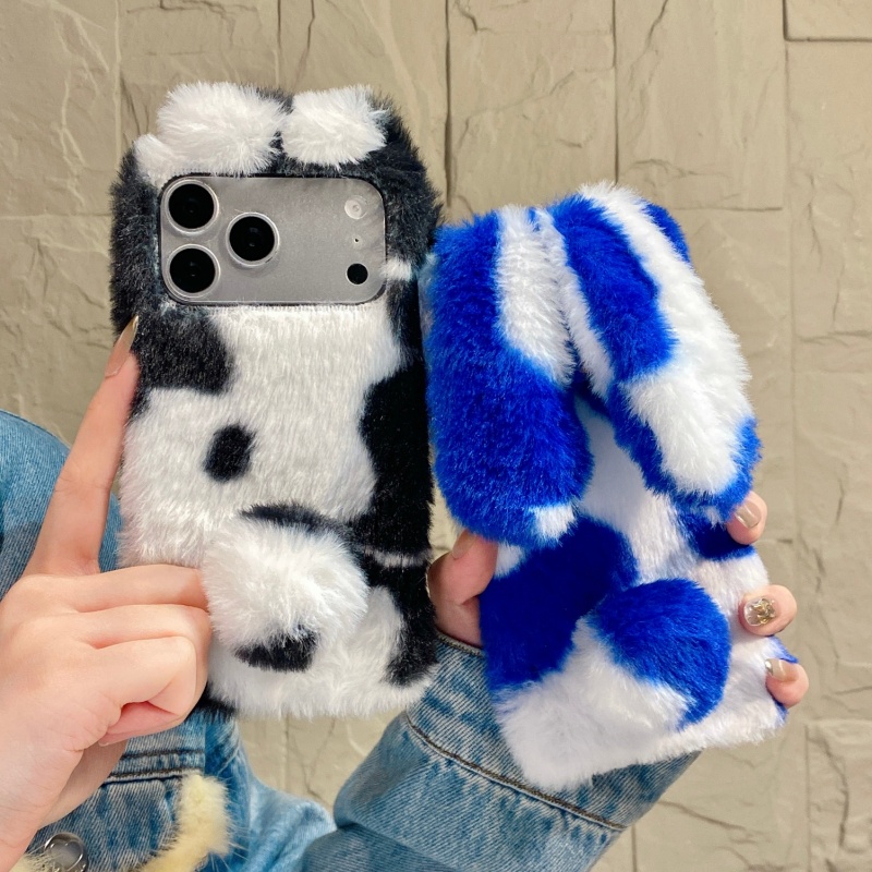 Urocze futrzane etui na telefo – Phone Cases 13 recenzja i cena